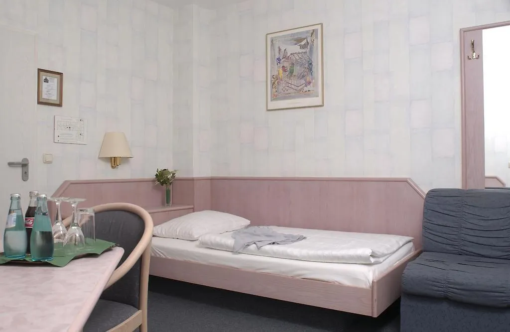 Hotel Astoria Francfort-sur-le-Main 3*,